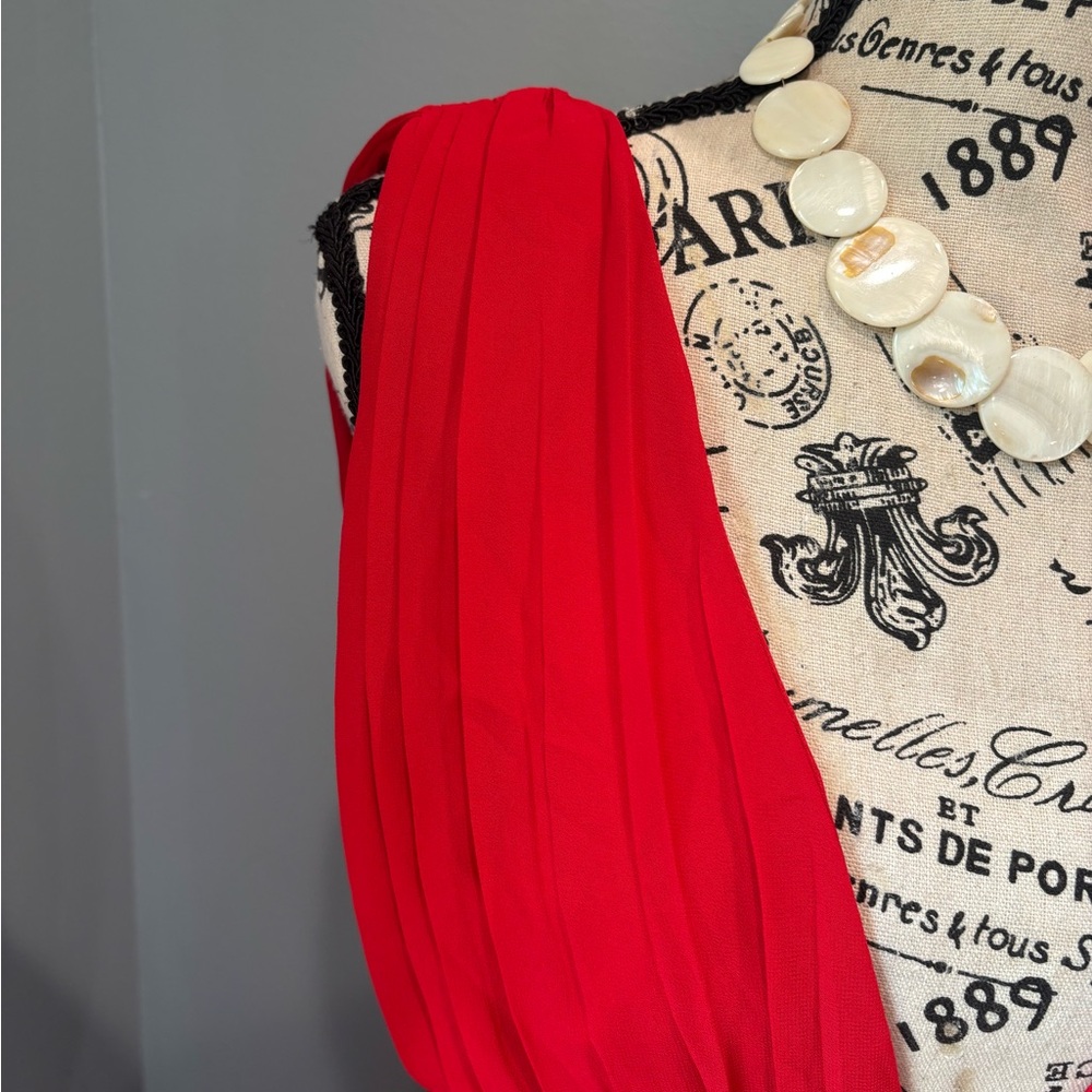 Lulu's Vibrant Red Backless Dress Size Large - Picture 5 of 13